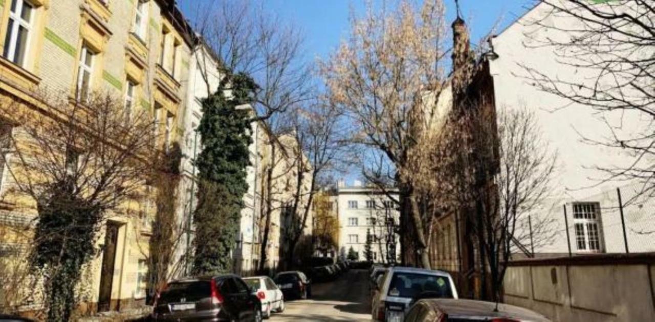 Hugona * Kraków