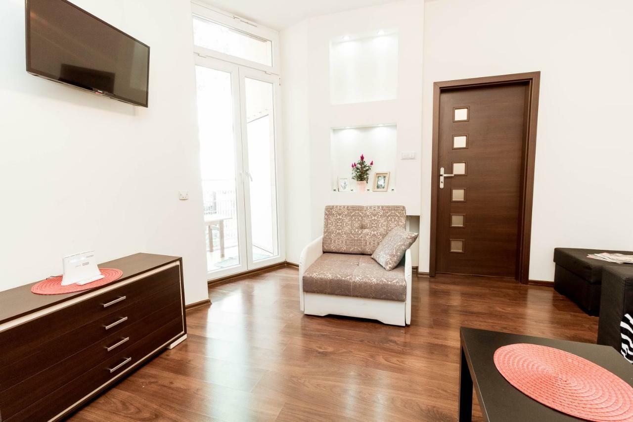 Apartment Hugona